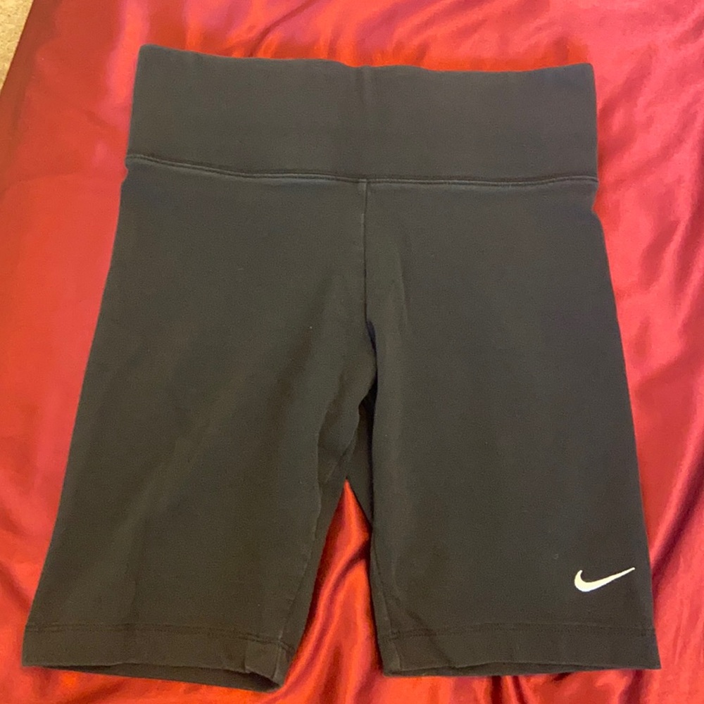 Nike High Rise Biker Shorts Black